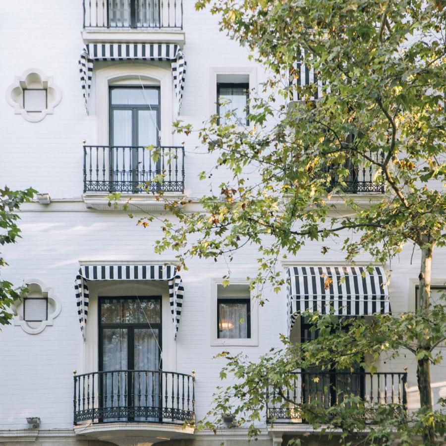 Petit Palace Puerta de Triana Sevilla Bagian luar foto